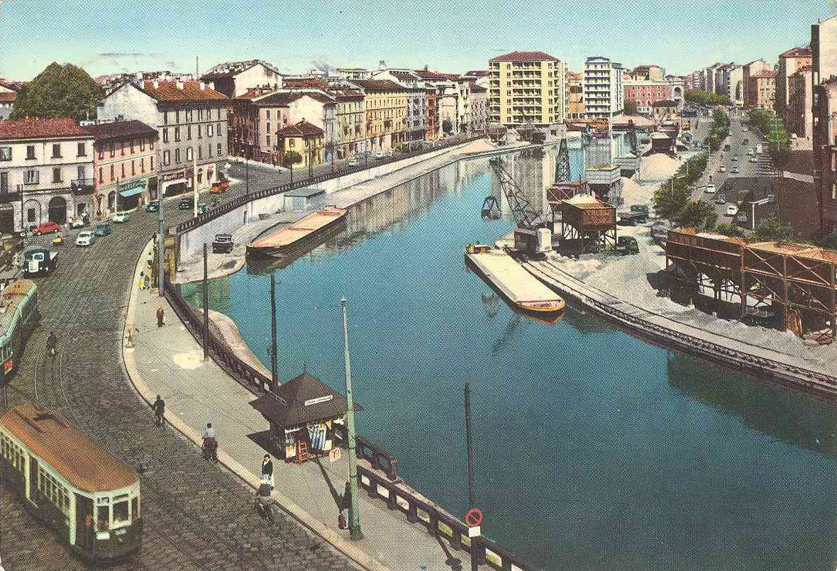 Milano la darsena di Porta Ticinese nel 1964 Lapůta